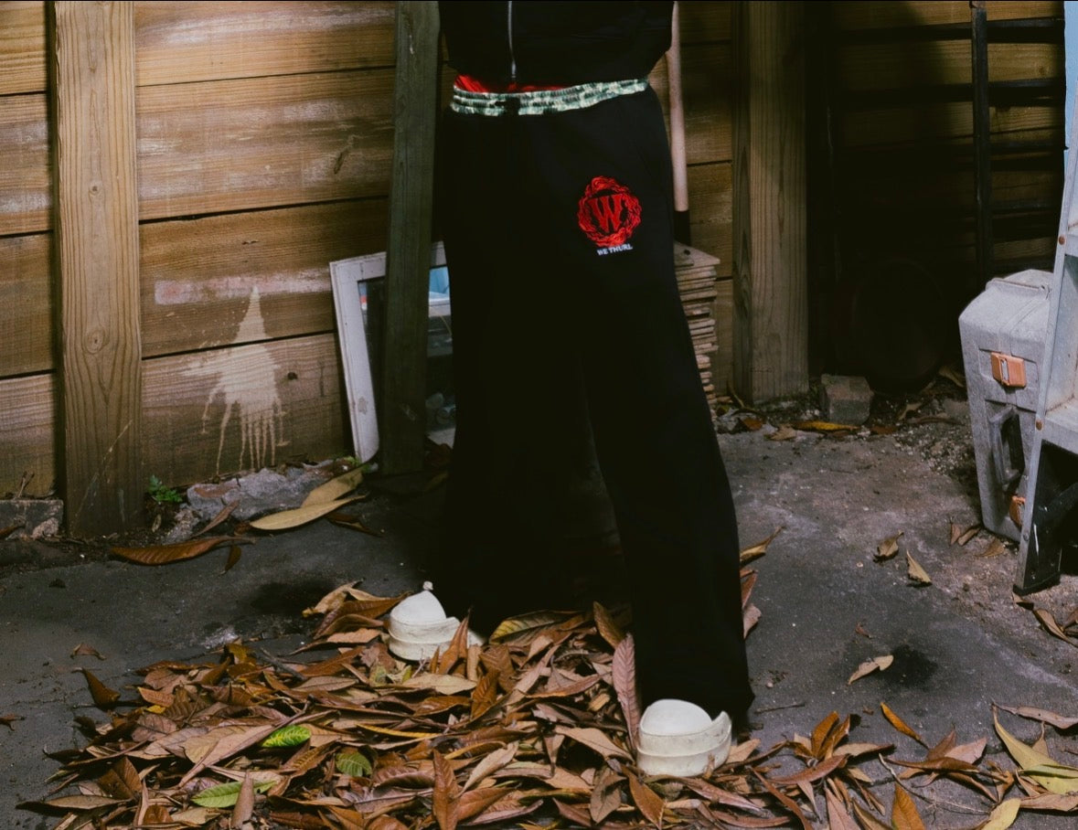 We Thurl Veil Joggers