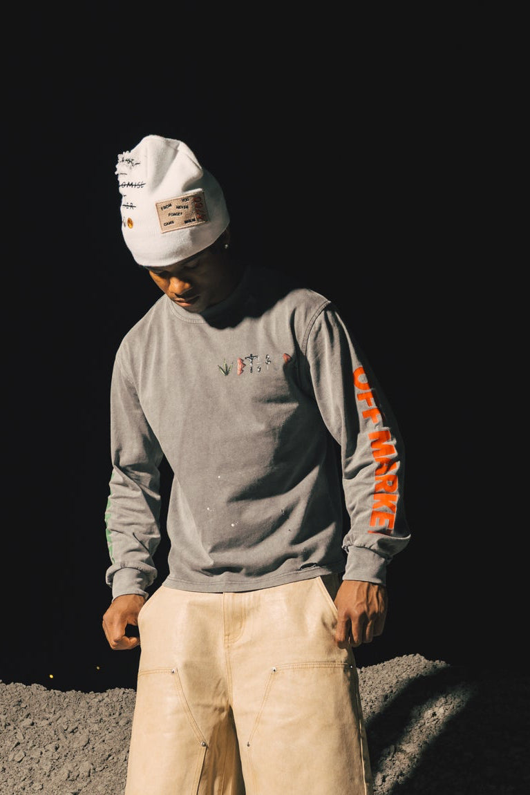 OFF-MARKET LONG SLEEVE